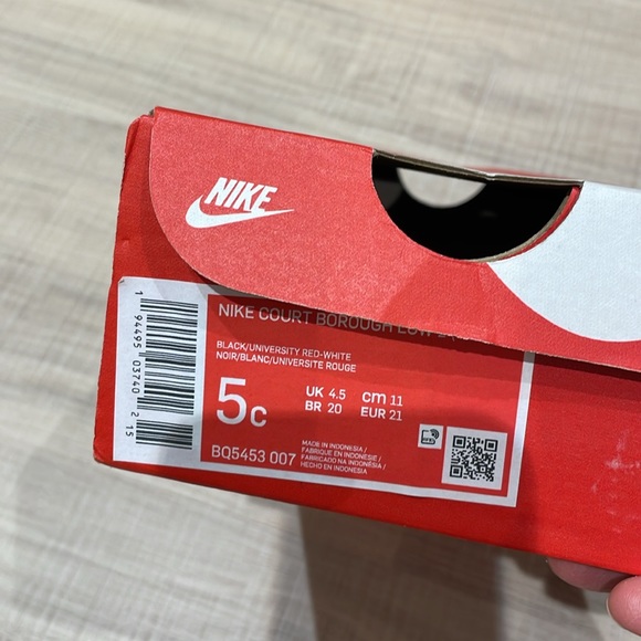 ✨LIKE NEW✨NIKE 5C COURT BOROUGH LOW 2 - black, red and white shoes - Picture 9 of 9